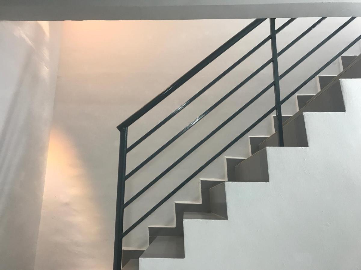 Oyo 90493 Jl Homestay Segamat Exterior foto